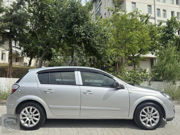 ROLDEN DÜŞÜK KM BAKIMLI KAZASIZ ASTRA H