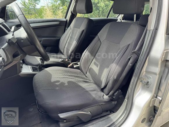 ROLDEN DÜŞÜK KM BAKIMLI KAZASIZ ASTRA H