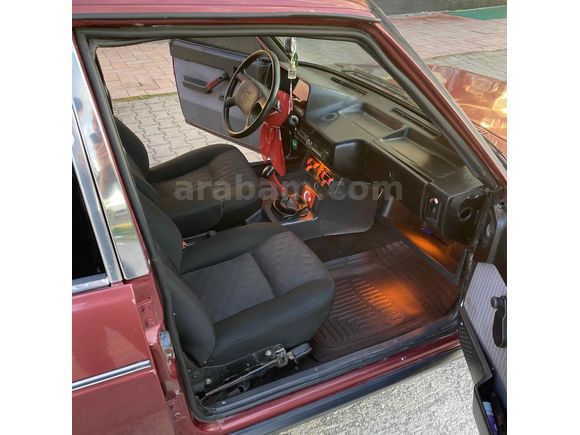 Sahibinden 5 ileri 1.6 motor 82 şahin 