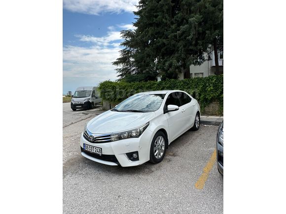 Sahibinden Toyota Corolla 1.6 Premium 2014 Model 