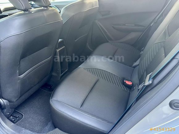 Renault Bayiden 2025 Clio 1.2 TCe 120 HP Esprit Alpine Boyasız