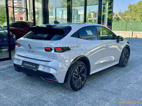 Renault Bayiden 2025 Clio 1.2 TCe 120 HP Esprit Alpine Boyasız