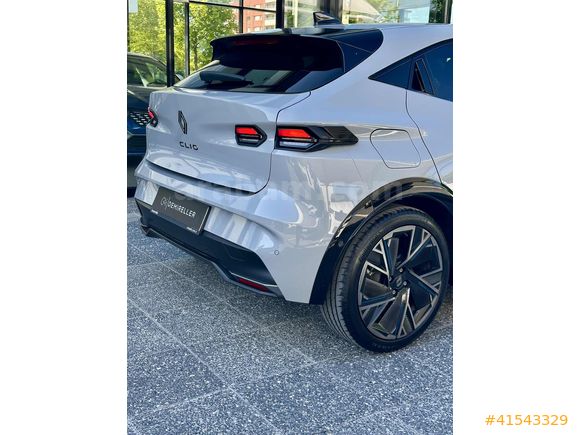 Renault Bayiden 2025 Clio 1.2 TCe 120 HP Esprit Alpine Boyasız
