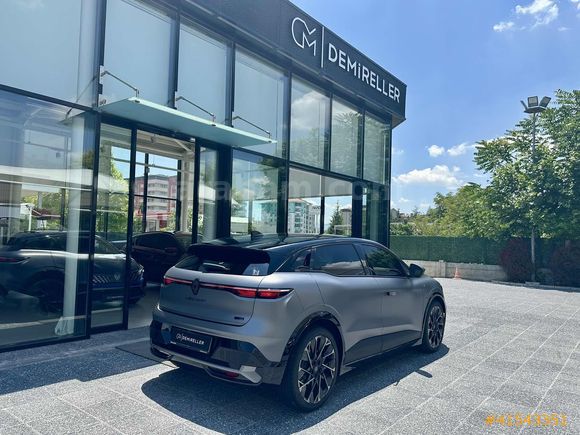 Renault Bayiden 2025 Megane E-Tech Esprit Alpine EV60 Boyasız