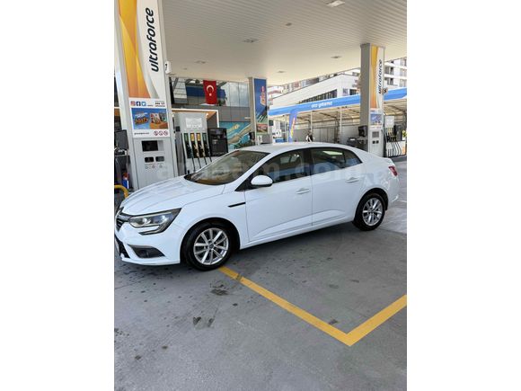 Sahibinden Renault Megane 1.5 dCi Touch 2017 Model 