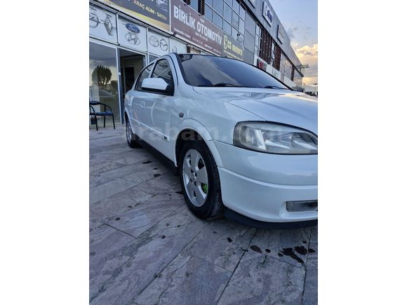 OPEL ASTRA 1.6 NJOY