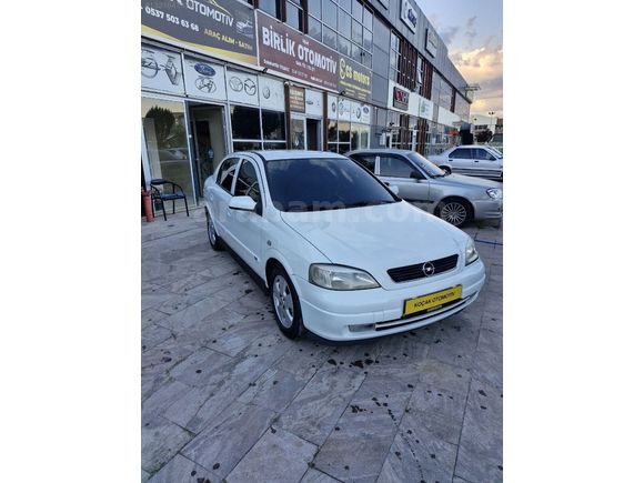 OPEL ASTRA 1.6 NJOY