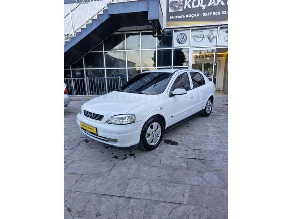 OPEL ASTRA 1.6 NJOY