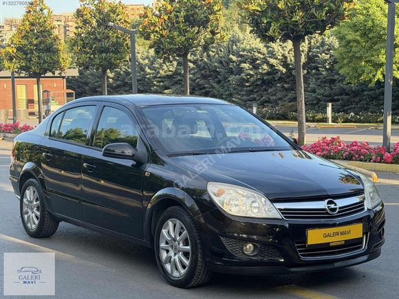 GALERİ MAVİ'DEN 2008 MODEL OTOMATİK VİTES DÜŞÜK KM