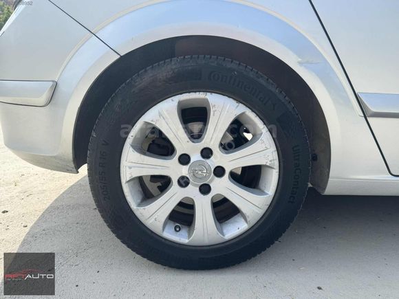 RFT AUTO'dan mükemmel kondisyonda Opel Astra