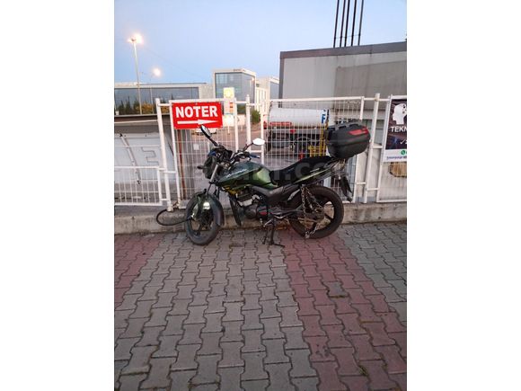 temız guzel motor kapı'da yatıyor