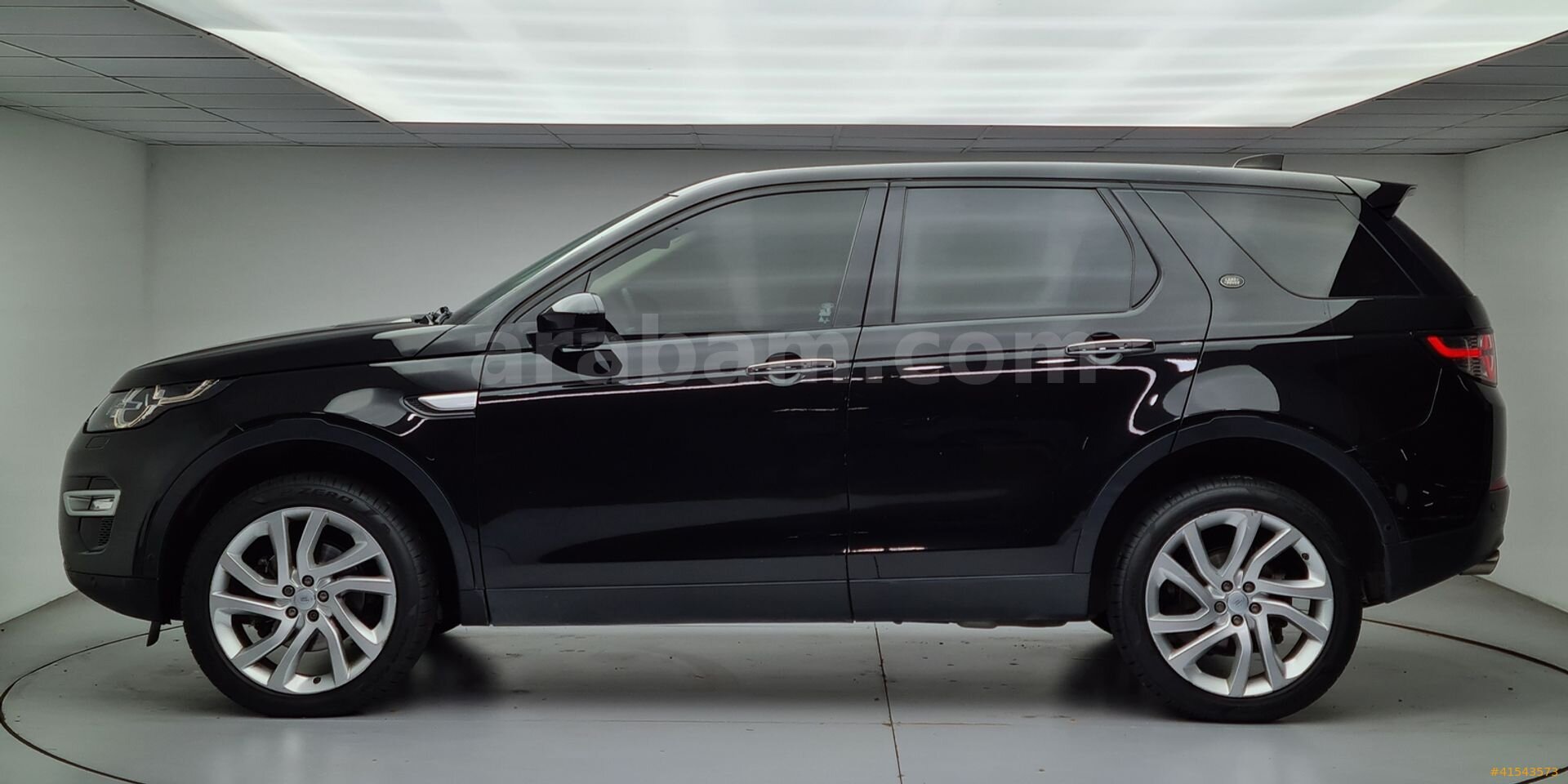 Galeriden Land Rover Discovery Sport 2.0 TD4 HSE Luxury 2017 Model İstanbul 116.895 km Siyah 5
