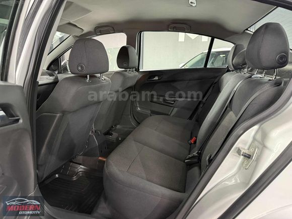 MODERN OTOMOTİV'den 2013 OPEL ASTRA OTOMATİK