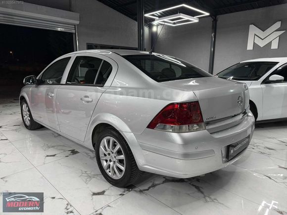 MODERN OTOMOTİV'den 2013 OPEL ASTRA OTOMATİK