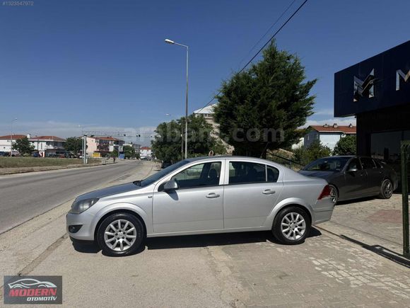 MODERN OTOMOTİV'den 2013 OPEL ASTRA OTOMATİK