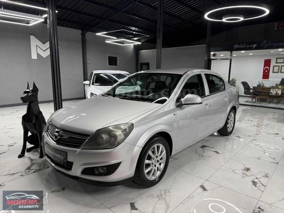 MODERN OTOMOTİV'den 2013 OPEL ASTRA OTOMATİK