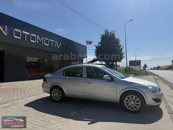 MODERN OTOMOTİV'den 2013 OPEL ASTRA OTOMATİK