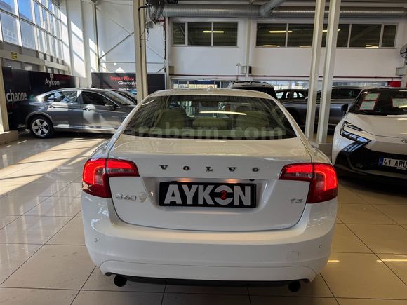 2017 VOLVO S60 1.5 T3 PREMIUM 