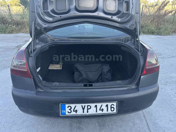 Sahibinden Renault Megane 1.5 dCi Authentique 2009 Model 