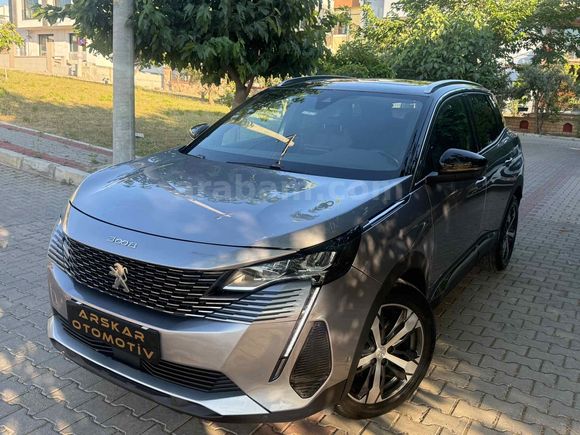 Galeriden Peugeot 3008 1.5 BlueHDI Allure 2023 Model İzmir