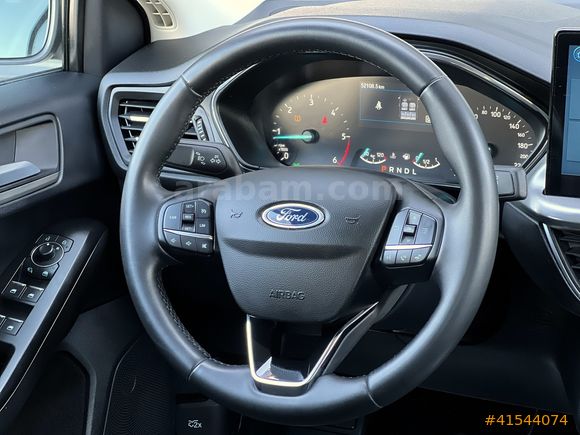 2025 FORD FOCUS 1.5 ECOBLUE TİTANİUM STİL 115 HP