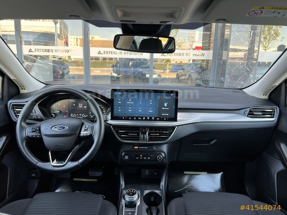 2025 FORD FOCUS 1.5 ECOBLUE TİTANİUM STİL 115 HP
