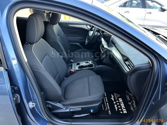 2025 FORD FOCUS 1.5 ECOBLUE TİTANİUM STİL 115 HP