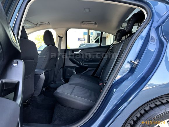 2025 FORD FOCUS 1.5 ECOBLUE TİTANİUM STİL 115 HP