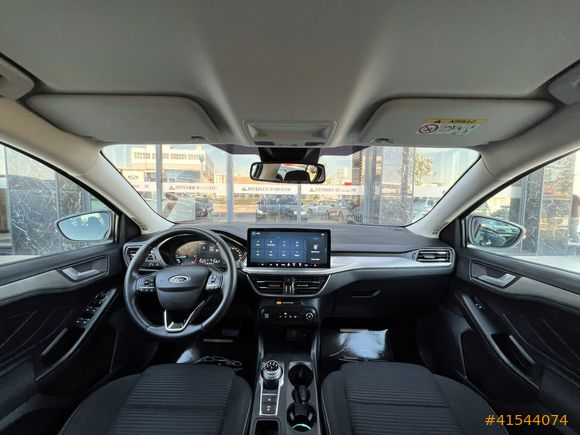 2025 FORD FOCUS 1.5 ECOBLUE TİTANİUM STİL 115 HP