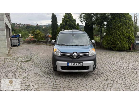 ERİKLİ OTOMOTIV'DEN 2016/CAM TAVAN/166.000 KM 1.5 EXPRESS KANGOO