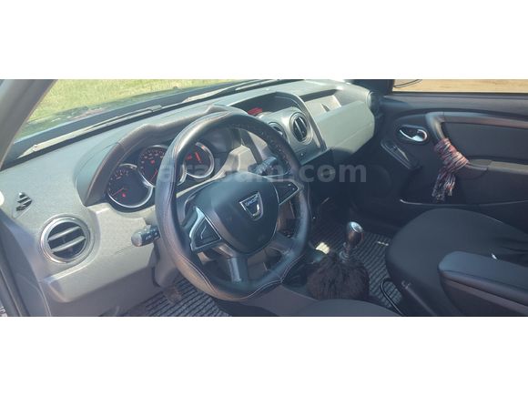 Sahibinden Dacia Duster 1.5 dCi Laureate 2017 Model