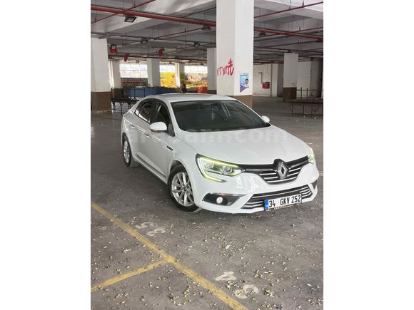 Sahibinden Renault Megane 1.5 dCi Touch 2017 Değişensiz. Hatasız.  Servis bakımlı 