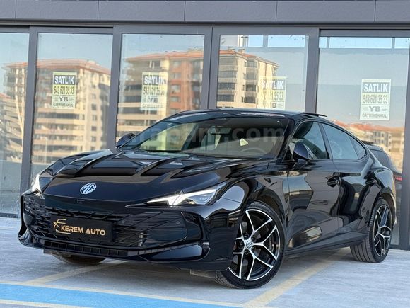 2025 MG7 EXCELLENCE CAM TAVAN+ELEKTRİKLİ SPOİLER SIFIR AYARINDA+