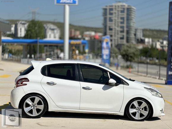 2012 PEUGEOT 208 COİLOVER - 17 JANT - DOUBLE EKRAN - SPACER VS