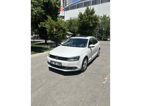 Sahibinden Volkswagen Jetta 1.6 TDi Highline 2012 Model 