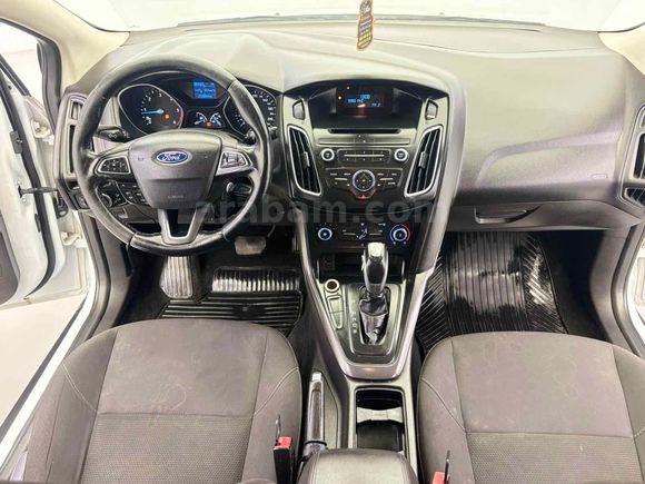 GÜNCEL OTOMOTİV'DEN HATASIZ 1.5 TDCİ FORD FOCUS TREND X
