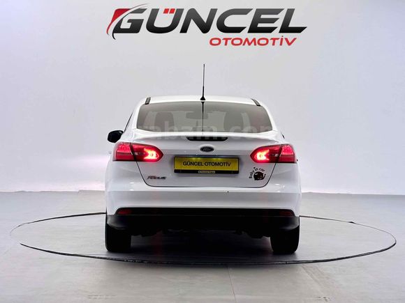 GÜNCEL OTOMOTİV'DEN HATASIZ 1.5 TDCİ FORD FOCUS TREND X