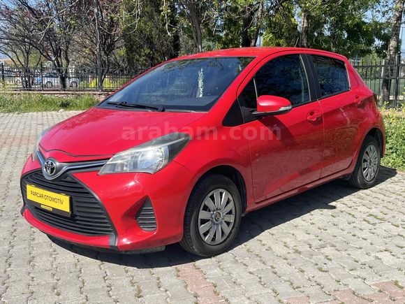 Sahibinden Toyota Yaris 1.0 Life 2014 Model  120.000 km Kırmızı