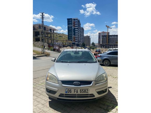 Sahibinden Ford Focus 1.6 Ghia 2008 Model  190.000 km Gri (Gümüş)