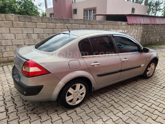 Sahibinden Renault Megane 1.5 dCi Dynamique 2004 Model