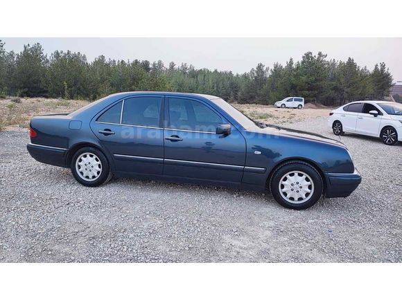 Temiz Bakımlı W210 E 200 Elegance 1997 otomatik vites   