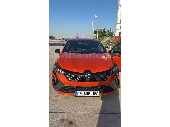 Sahibinden Renault Clio 1.0 TCe Techno Esprit Alpine 2024 Model 