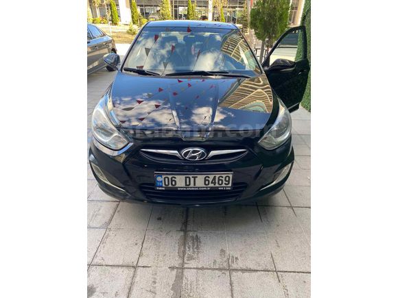 Sahibinden Hyundai Accent Blue 1.4 CVVT Prime 2012 Model 