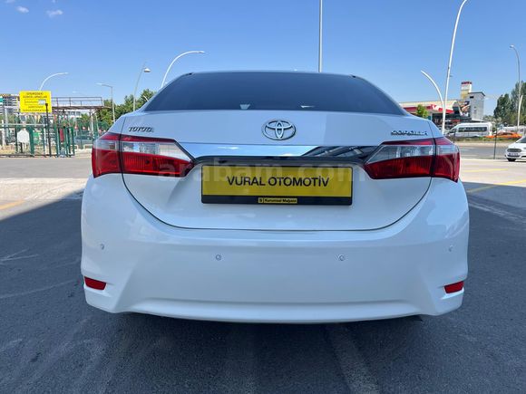 VURALDAN2014 COROLLA 1.6ADVANC/HATASIZ BOYASIZORJİNAL KM