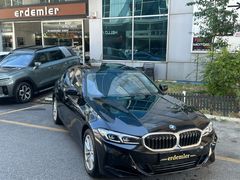 ERDEMLER'DEN 2025 BMW 3.20İ HATASIZ BOYASIZ SUNROOF+ISITMA+LAZER