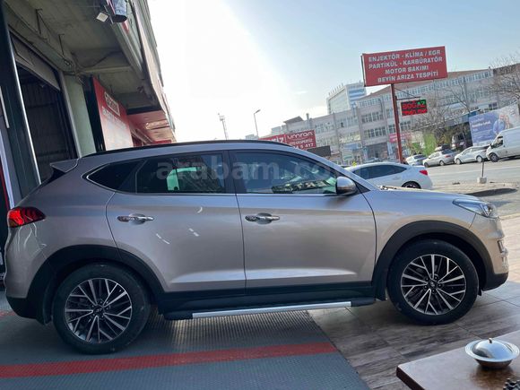 Sahibinden Hyundai Tucson 1.6 CRDi Style Plus 2019 Model 