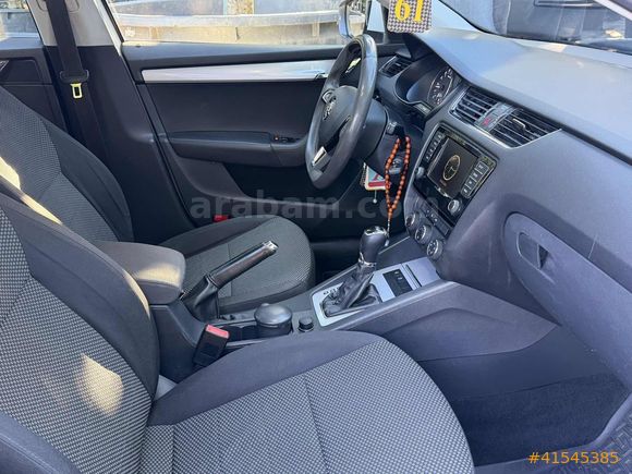 YD'den Skoda Octavia 1.6 TDI Optimal 192 KM