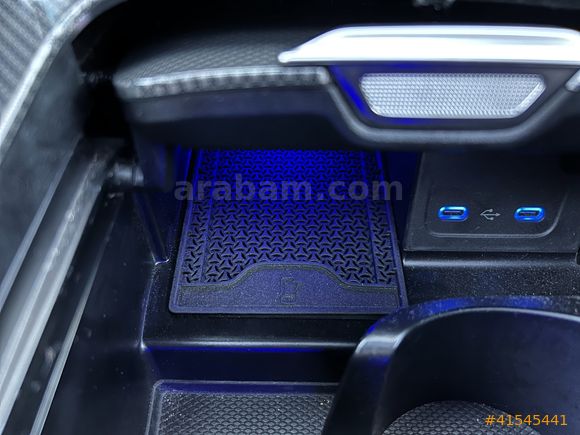 2025 M-B C 200 AMG 4 MATİC 204 HP BURMASTER D.LİGHT NAVİGASYON