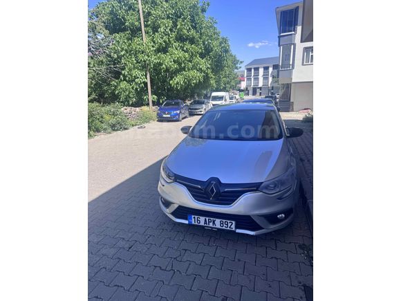 Sahibinden Renault Megane 1.5 dCi Touch 2018 Model  230
km Gri