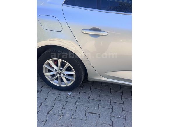 Sahibinden Renault Megane 1.5 dCi Touch 2018 Model  230
km Gri